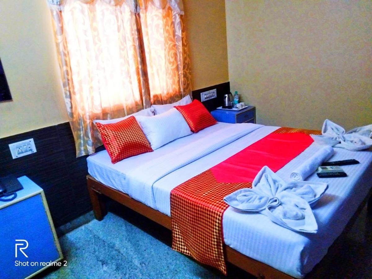 Oyo 75854 Hotel Harsha Residency Бангалор Екстериор снимка