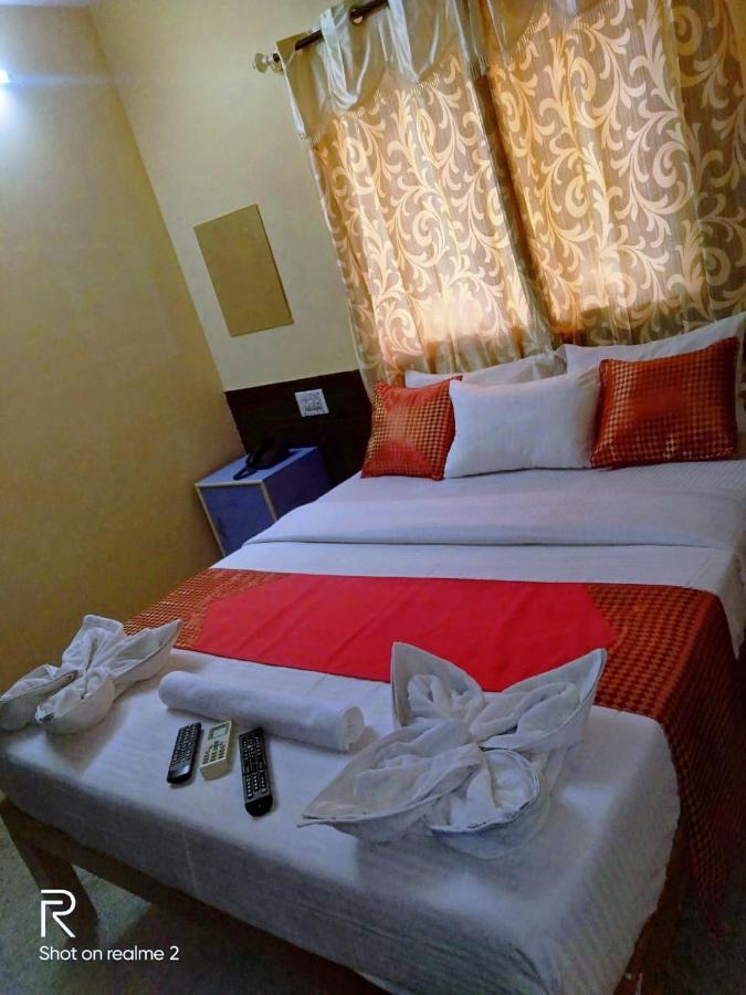 Oyo 75854 Hotel Harsha Residency Бангалор Екстериор снимка