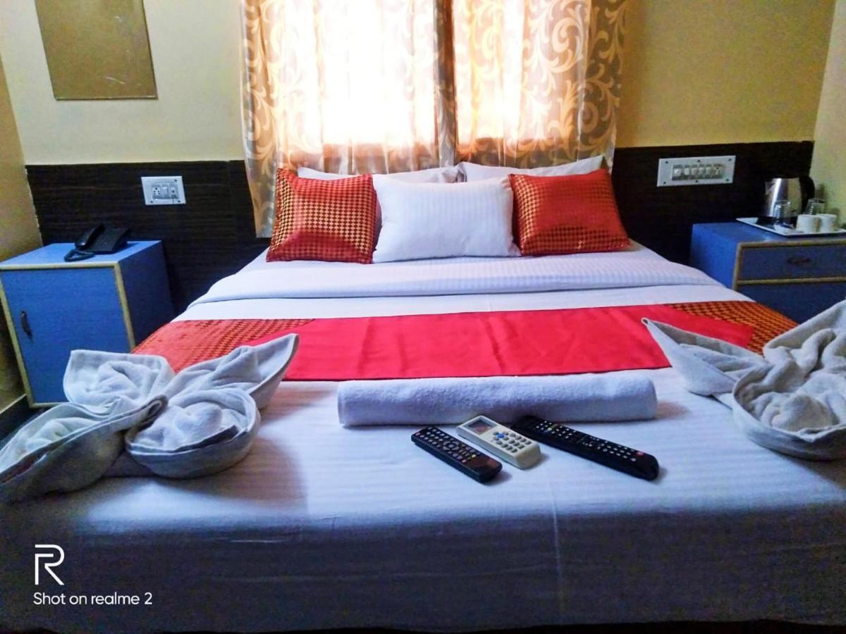 Oyo 75854 Hotel Harsha Residency Бангалор Екстериор снимка