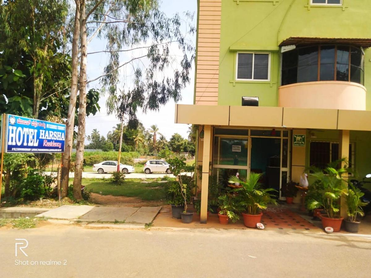 Oyo 75854 Hotel Harsha Residency Бангалор Екстериор снимка