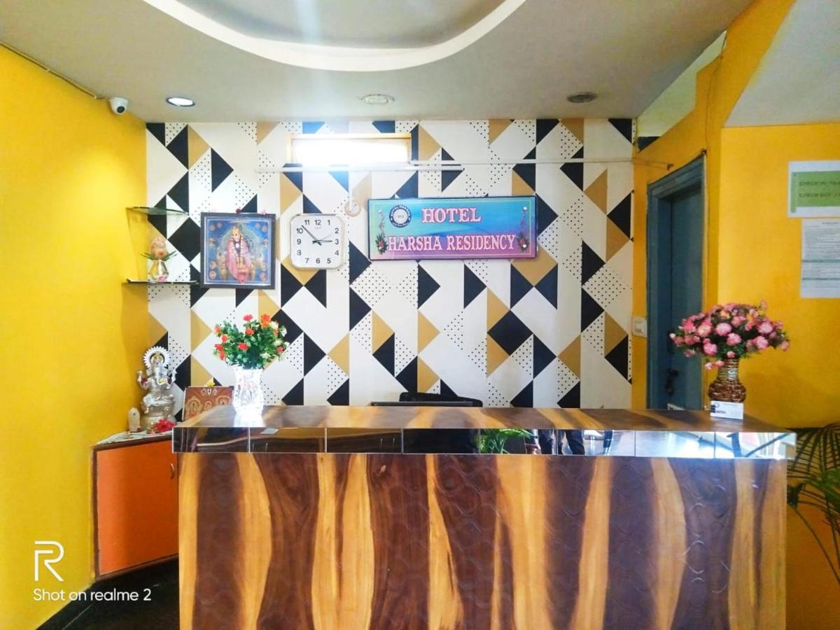 Oyo 75854 Hotel Harsha Residency Бангалор Екстериор снимка