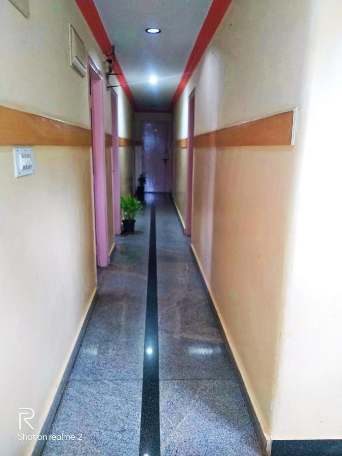Oyo 75854 Hotel Harsha Residency Бангалор Екстериор снимка
