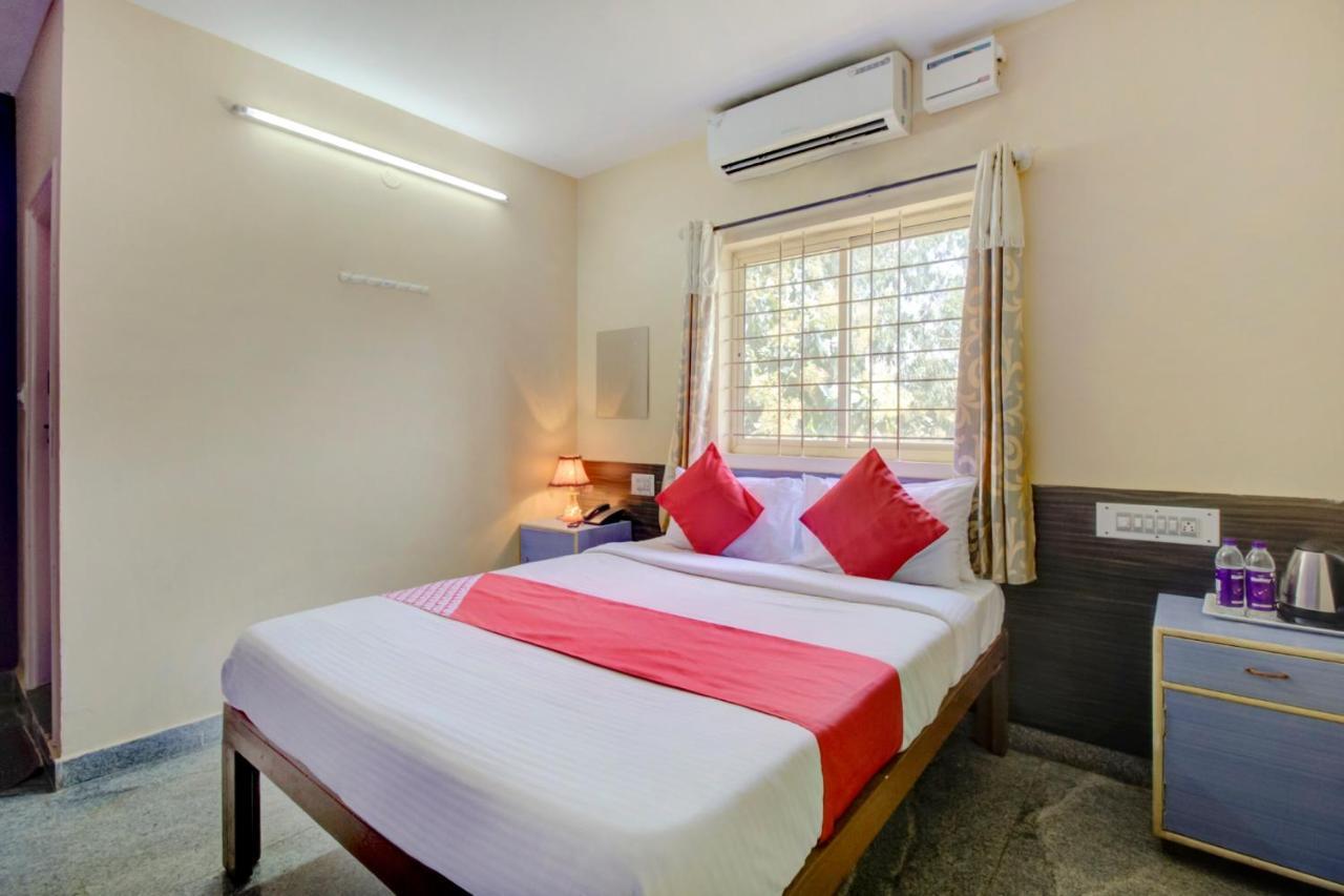 Oyo 75854 Hotel Harsha Residency Бангалор Екстериор снимка
