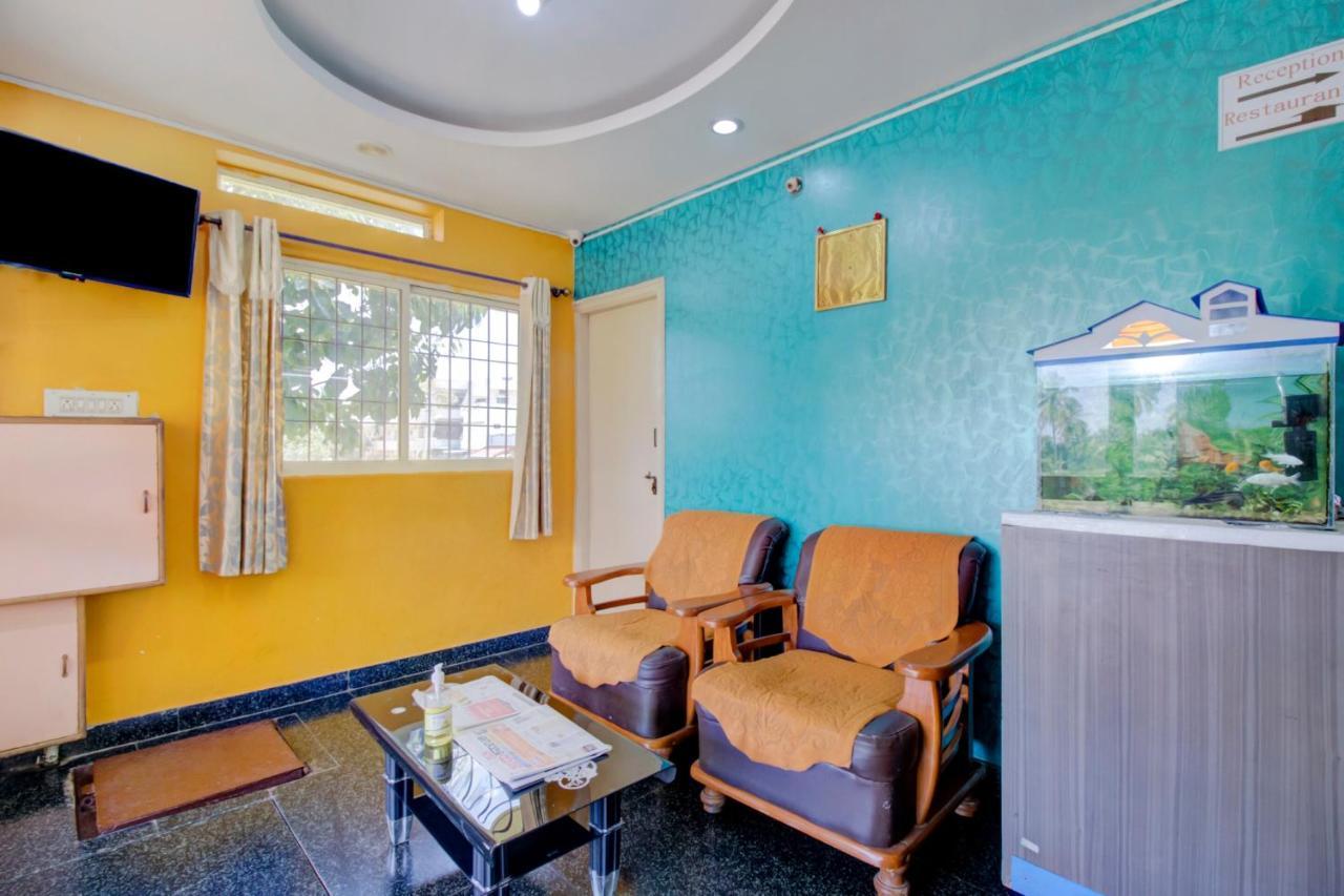 Oyo 75854 Hotel Harsha Residency Бангалор Екстериор снимка