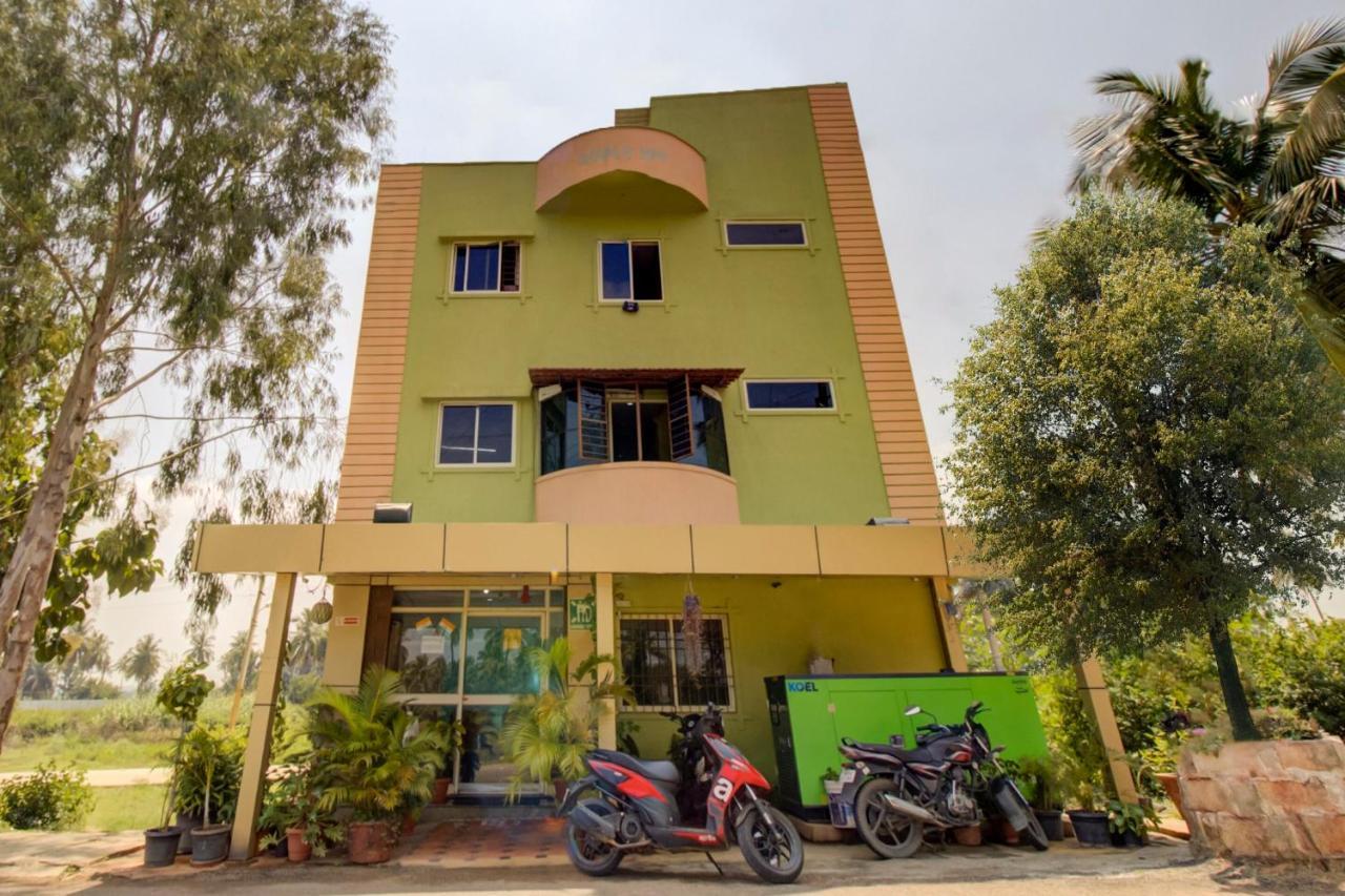 Oyo 75854 Hotel Harsha Residency Бангалор Екстериор снимка